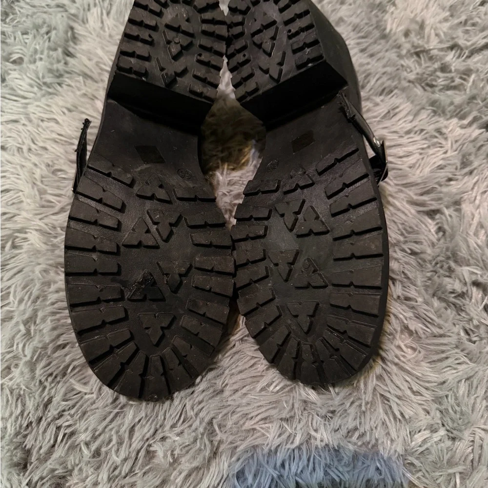 Dirty Laundry By Chinese Laundry Lita Mary Jane Heels - Picture 5 of 5